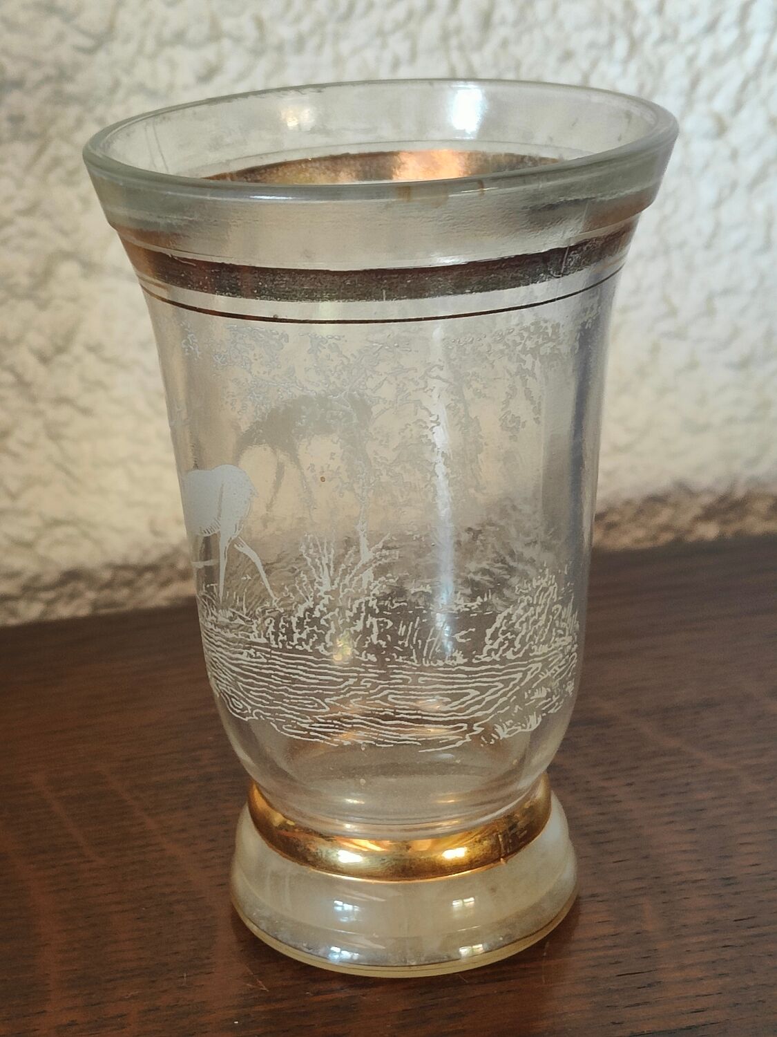Vase sérigraphié à décor de biche et de cerf années 40