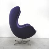 Egg chair by Arne Jacobsen, Fritz Hansen edition