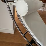Chaise longue LC4