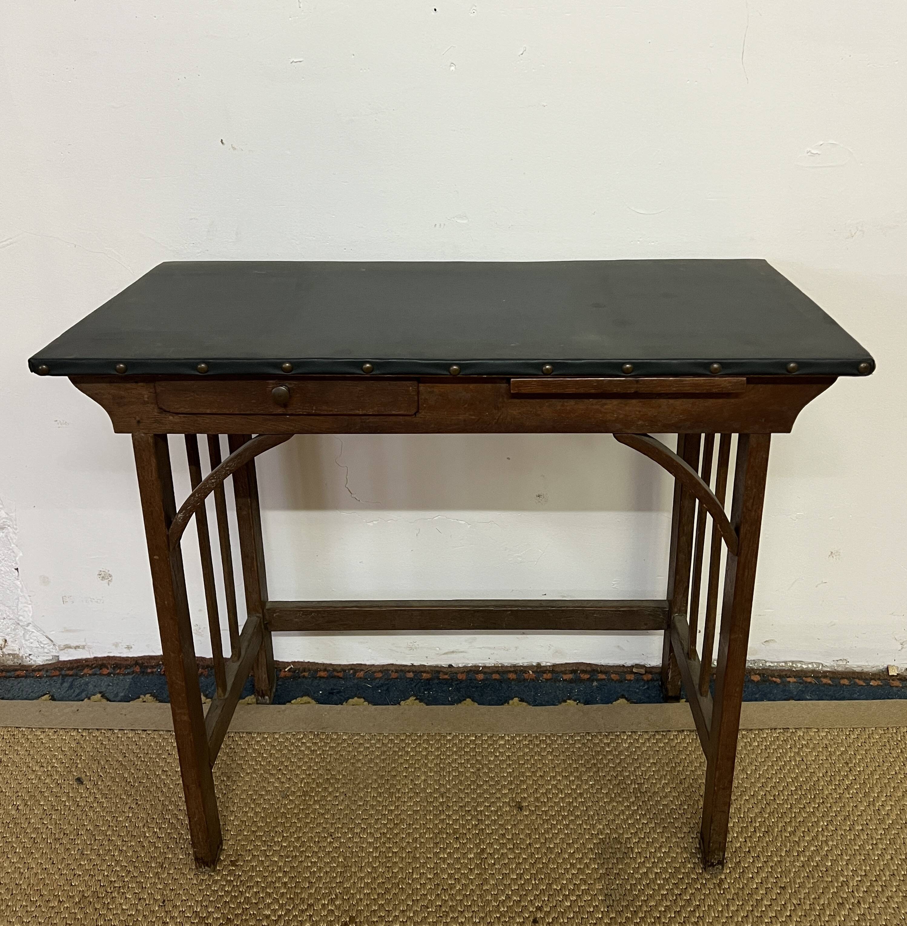 Petit bureau / table console en bois vintage