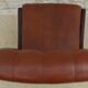 Chaise chic de style  Chesterfield Vintage à ossature bois et simili cuir