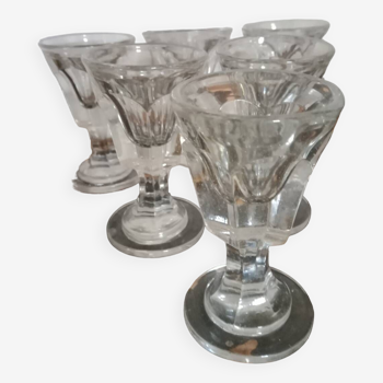 Verres à pied anciens