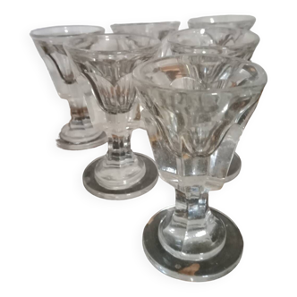 Verres à pied anciens