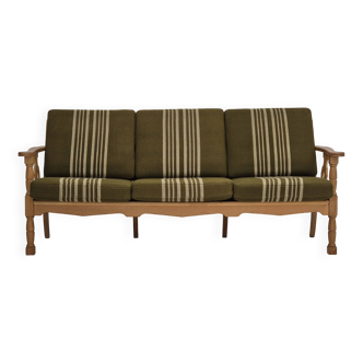1970s, Danish 3 seater sofa, original condition, furniture wool, solid oak wood.