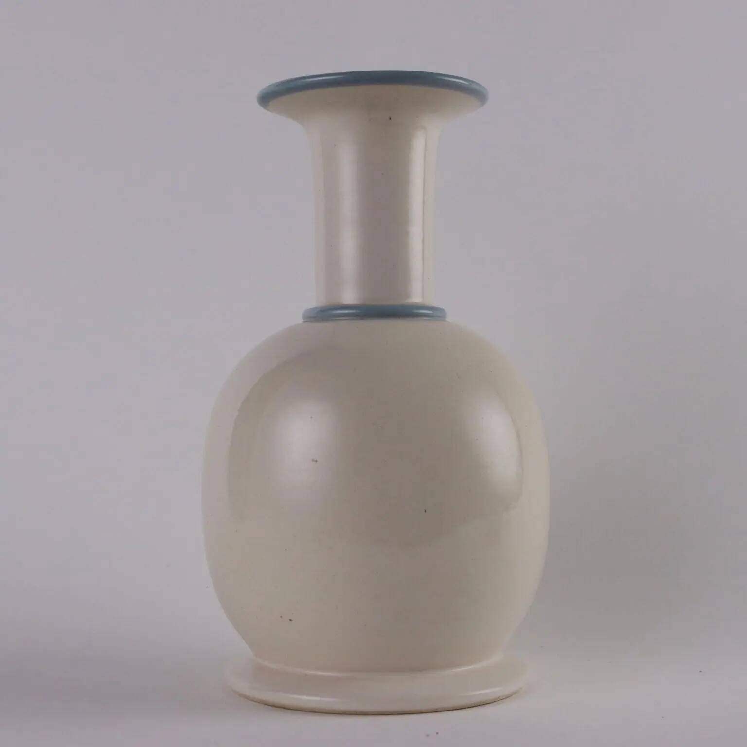 Pair of vintage vases from the 1970s by Man. Bucci, Italy.