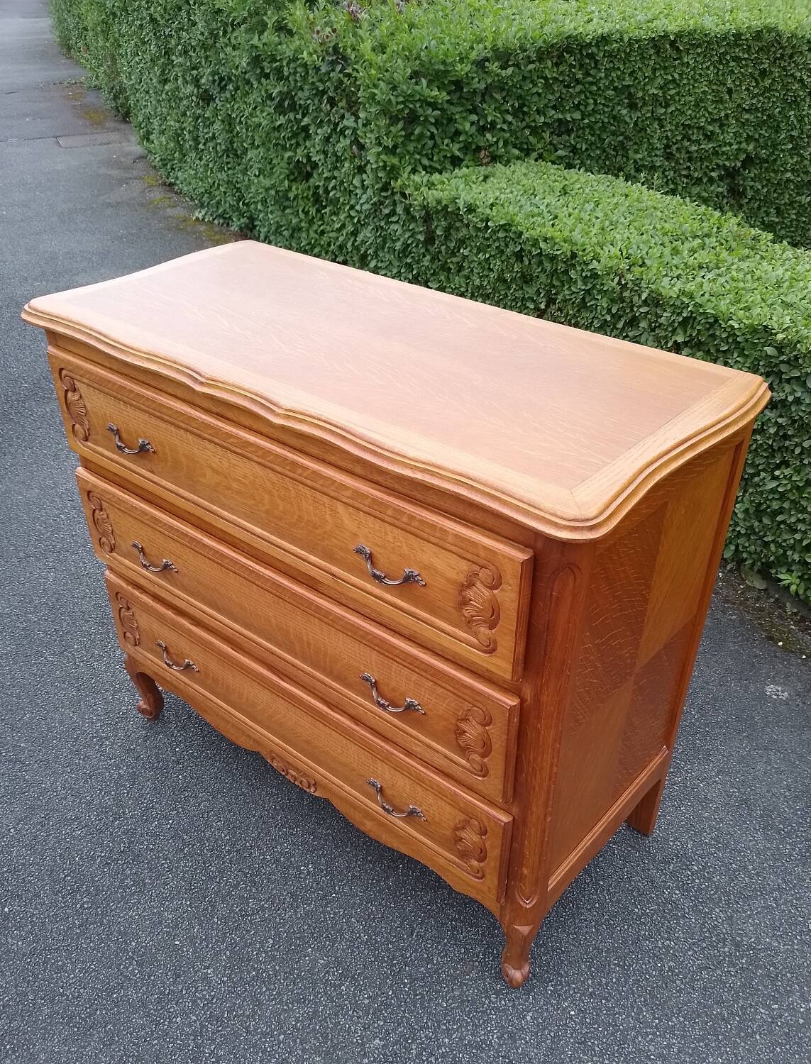 SOLID OAK WOOD CHEST