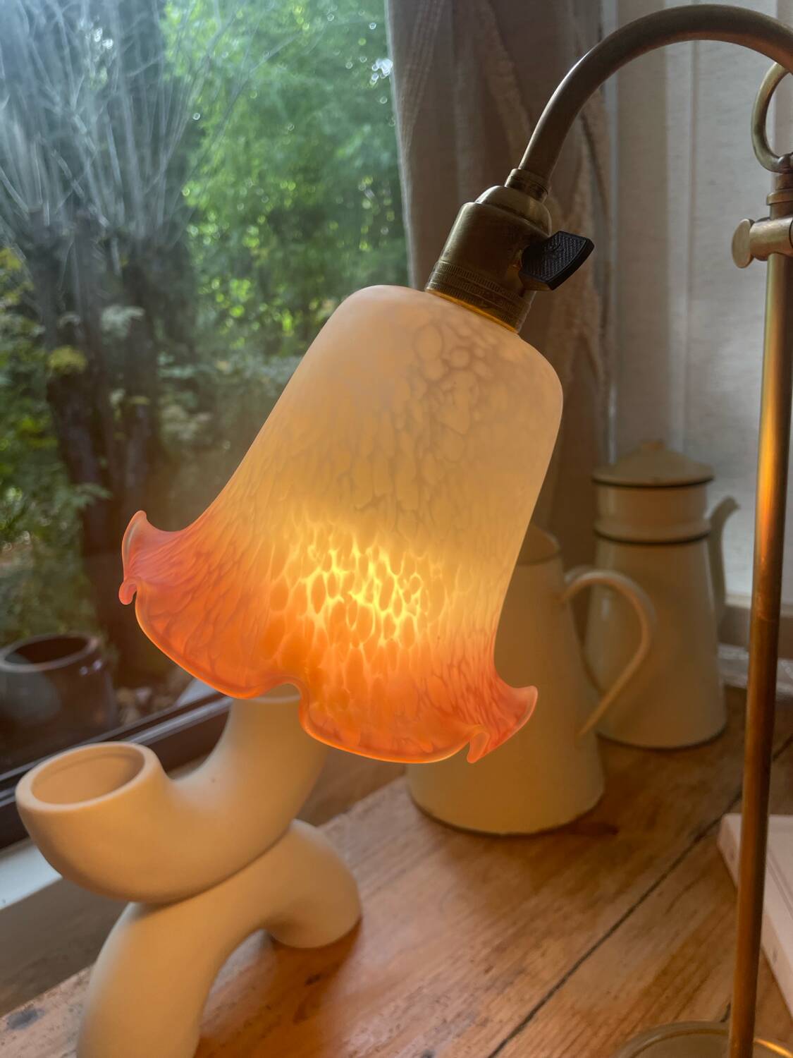 Art Deco tulip lamp