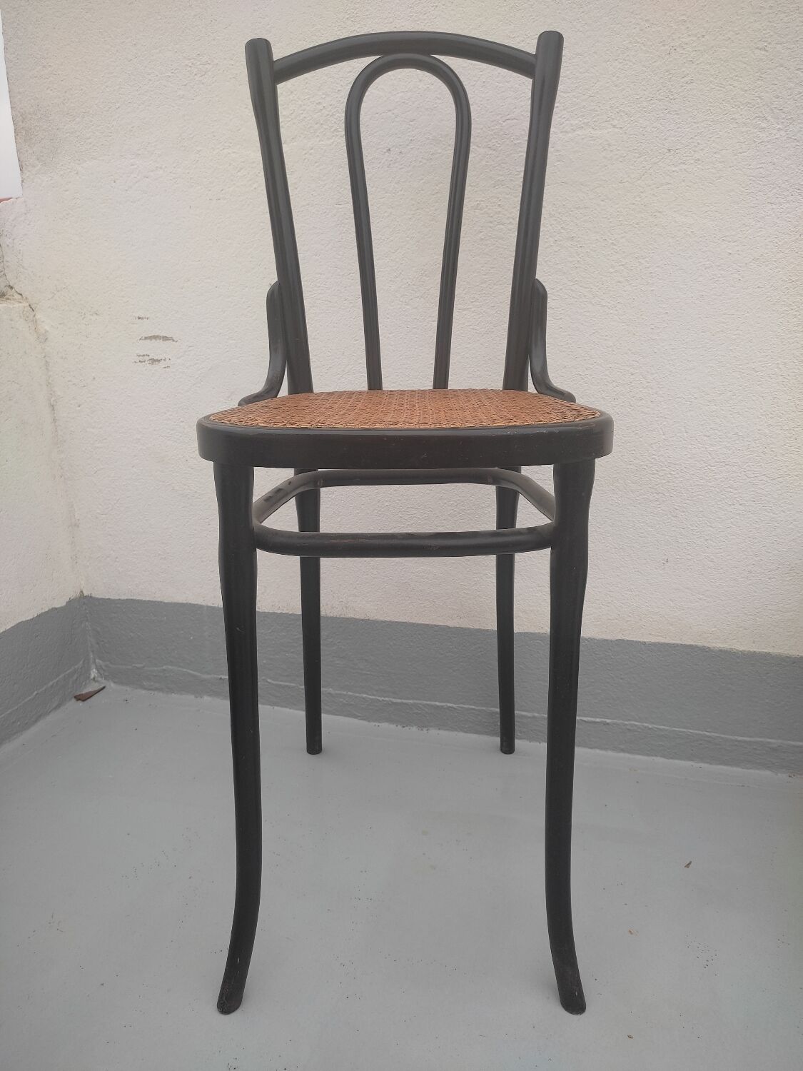 Thonet curved wooden bar chair