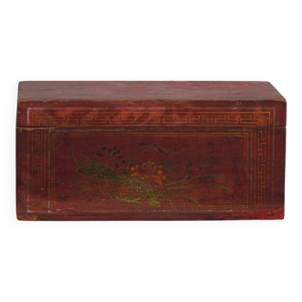 Antique red chest with floral patterns (c.1900) #9
