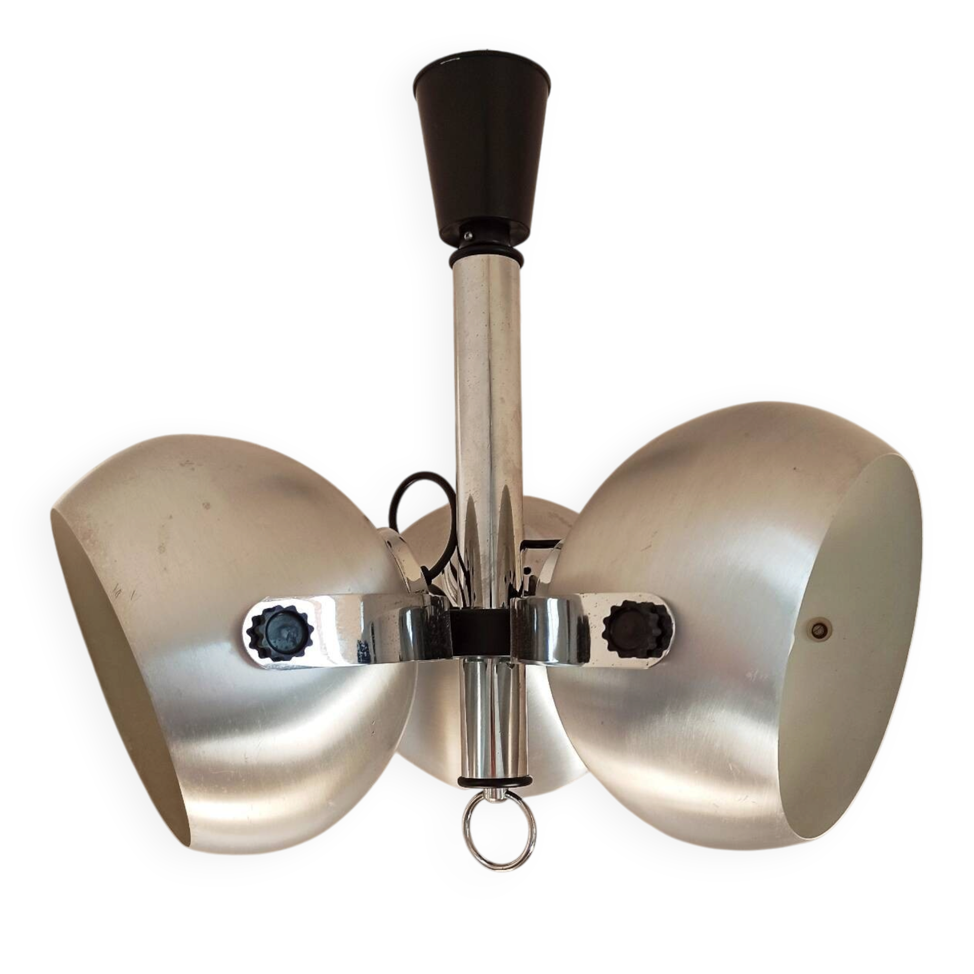 Brushed metal eye ball suspension