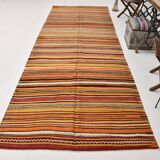 Tapis Kilim vintage long et large, orange et rouge, 5 x 13 cm, 149 x 402 cm, SK 33068