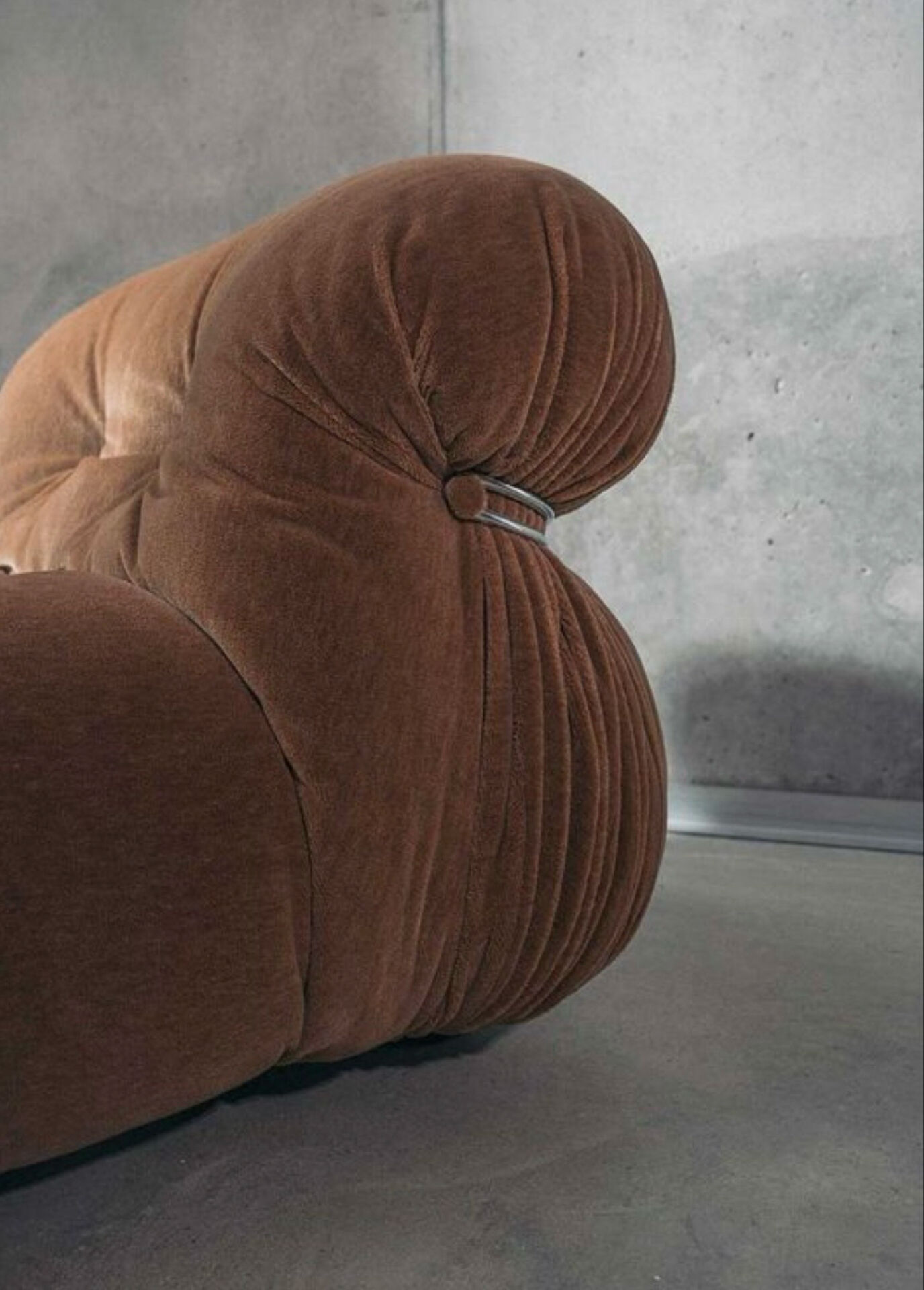 Soriana lounge chair
