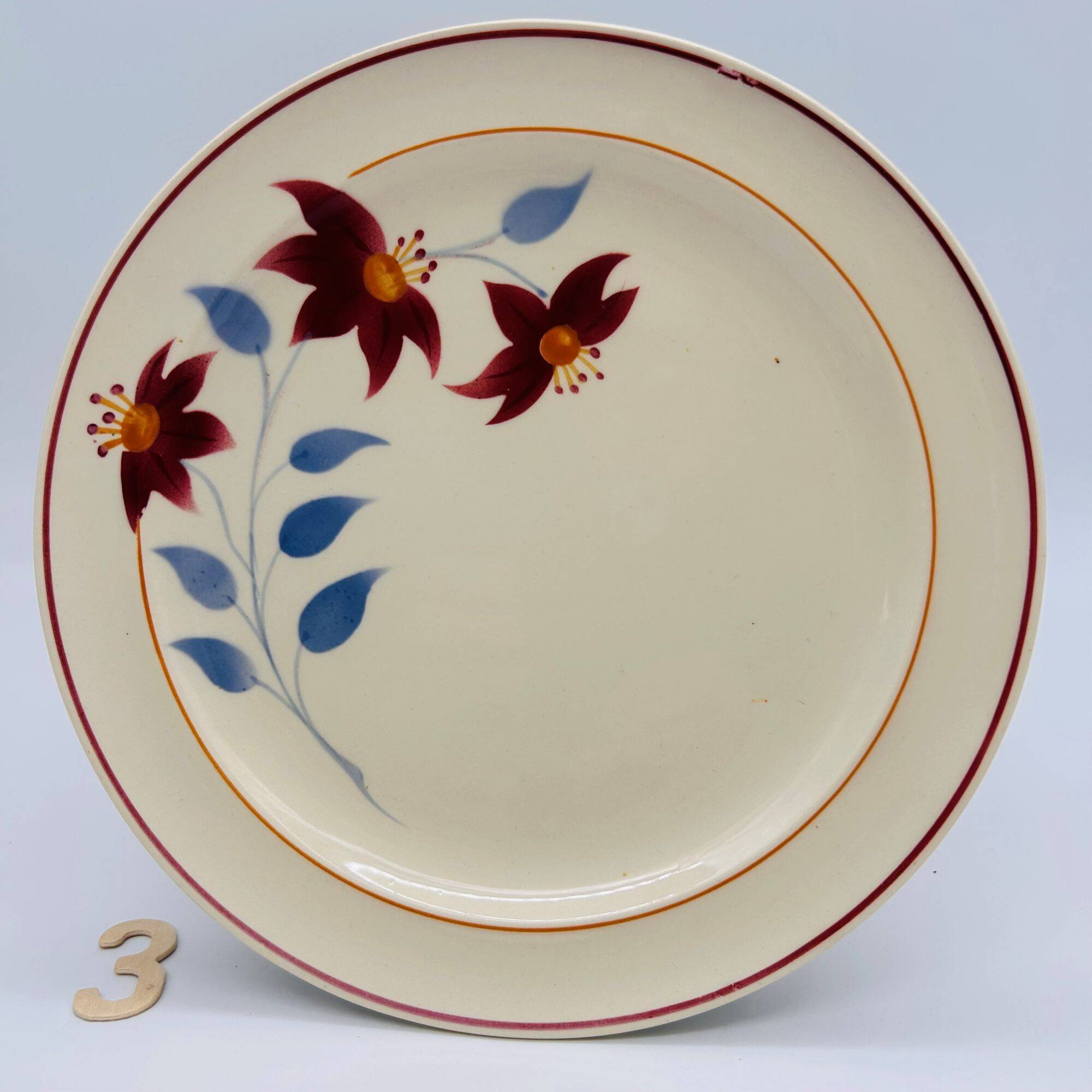 6 dessert plates. Moulin des Loups. Model Sylvie.