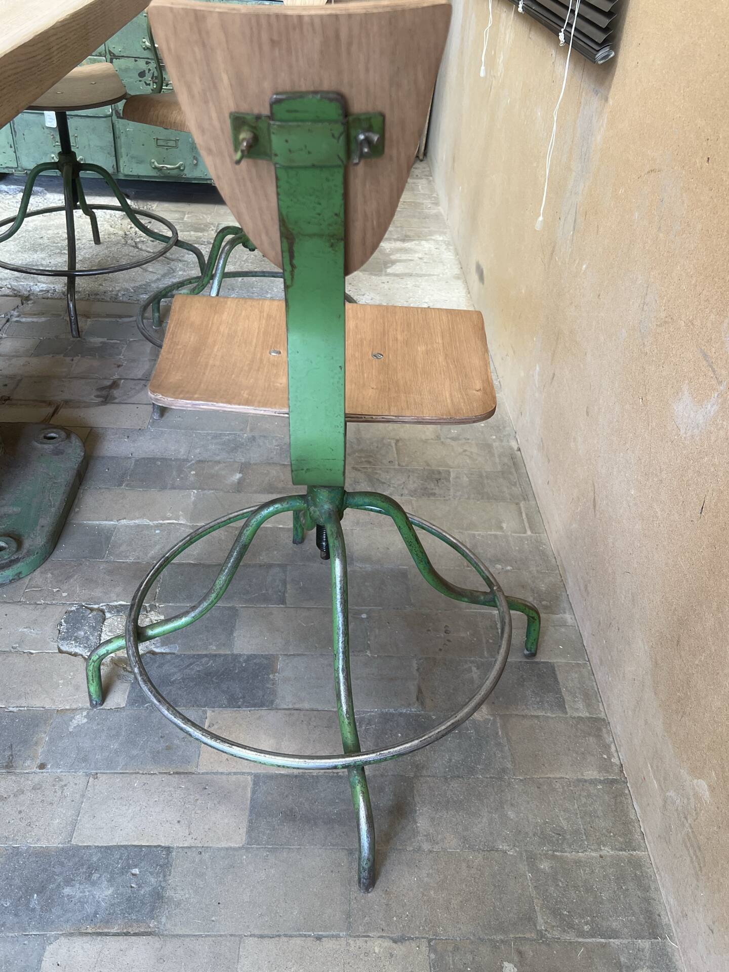 Industrial designer / architect chair