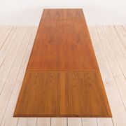 Table à manger extensible en teck avec panneaux cachés, Danemark, années 60