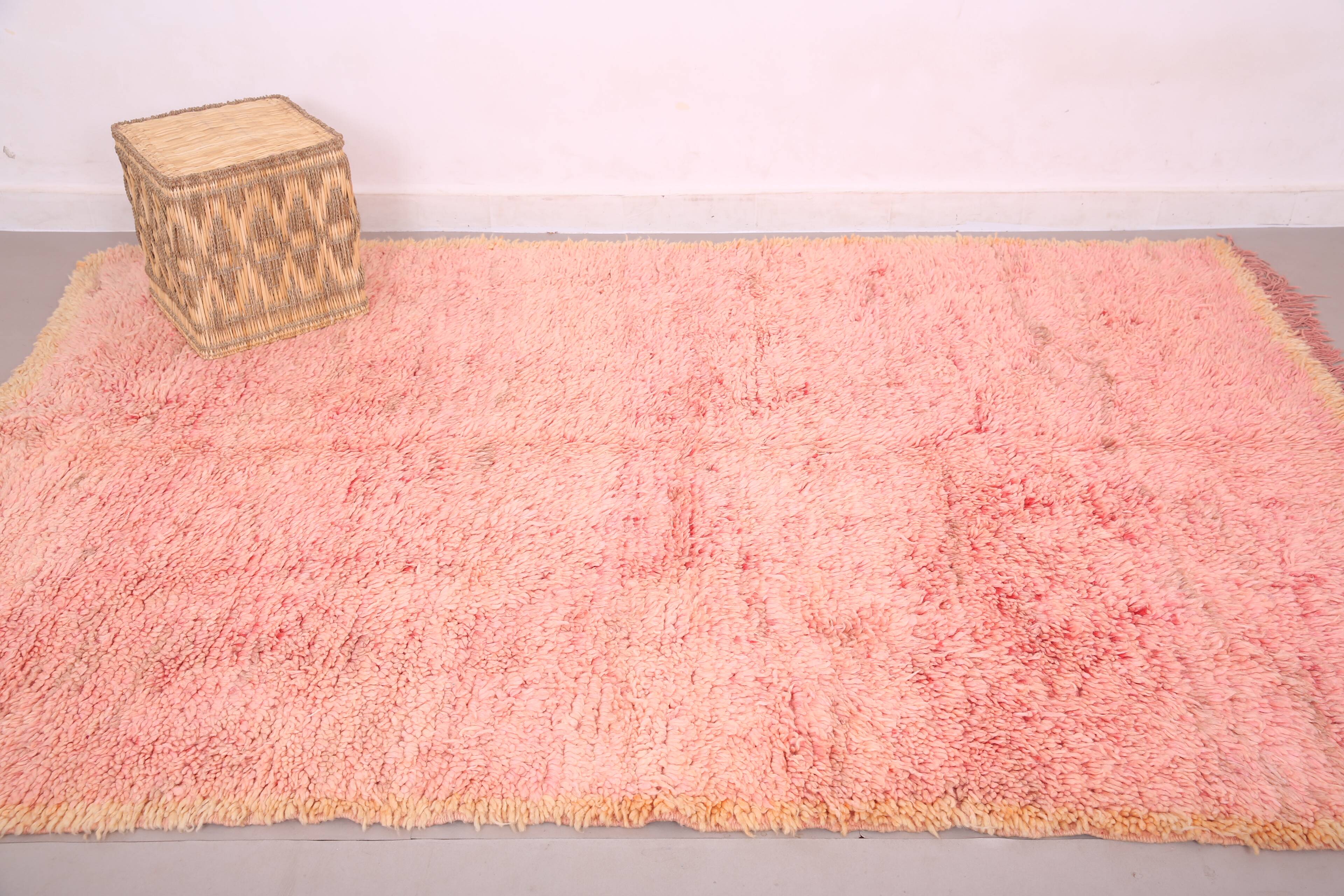 181 x 269 cm