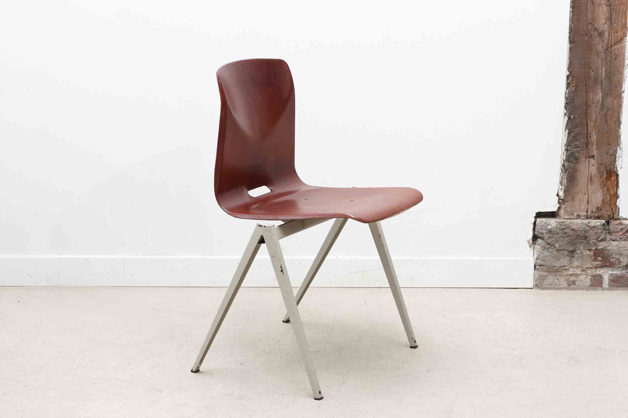 Galvanitas S22 mahogany and white chair