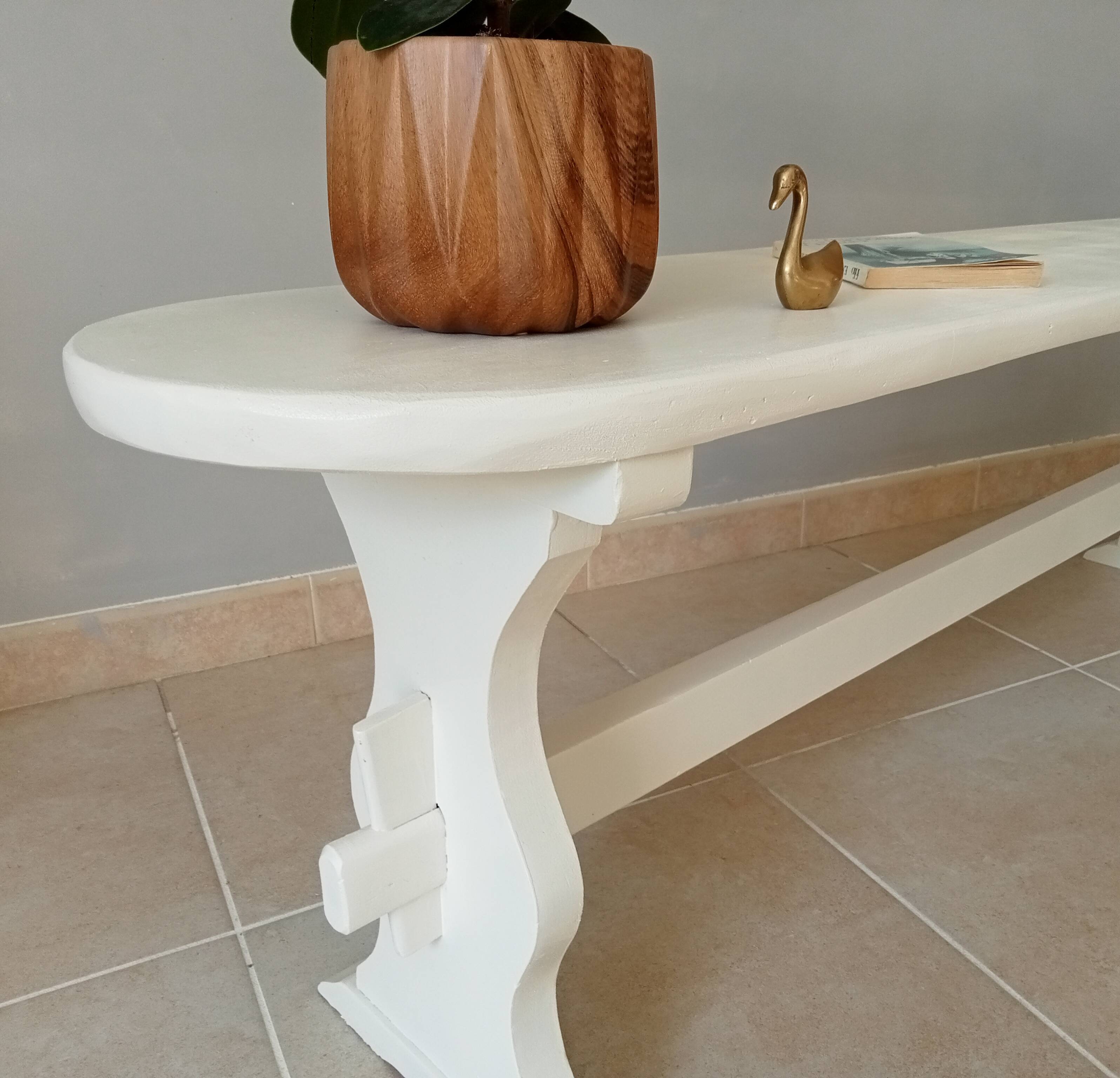 Vintage country bench