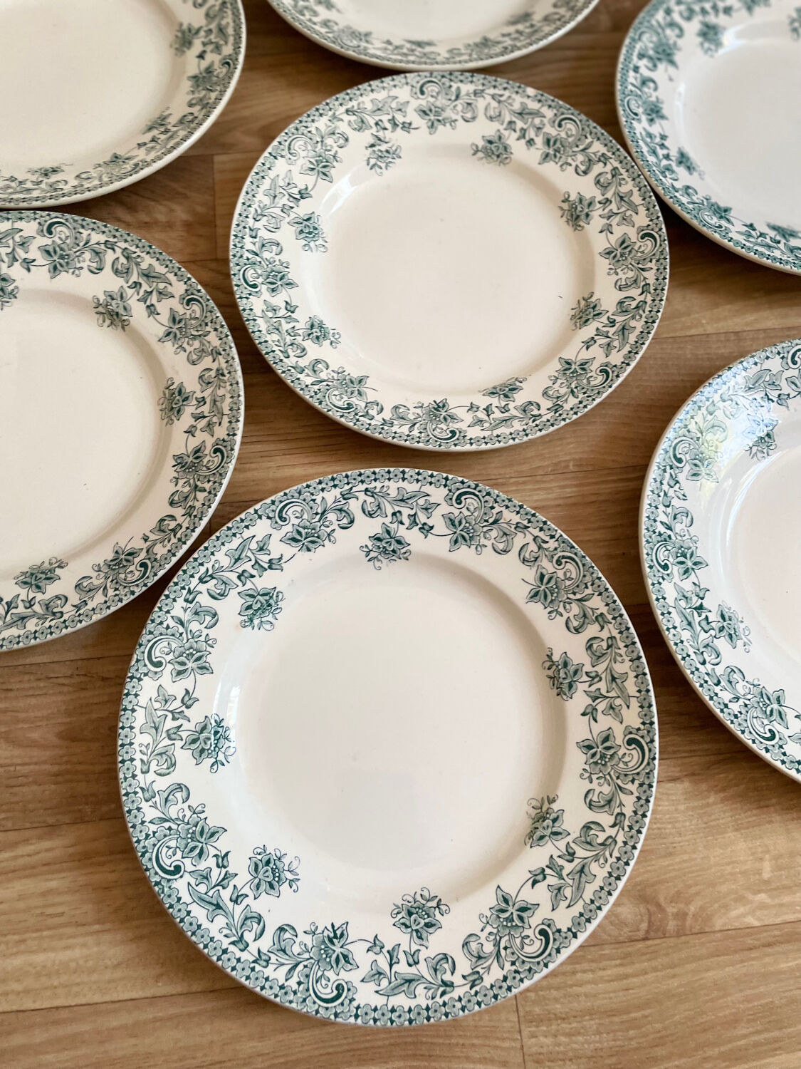 Flat faience plates from saint amand and hamage