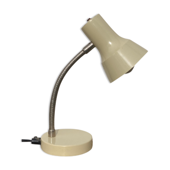 Vintage articulated industrial beige metal desk lamp