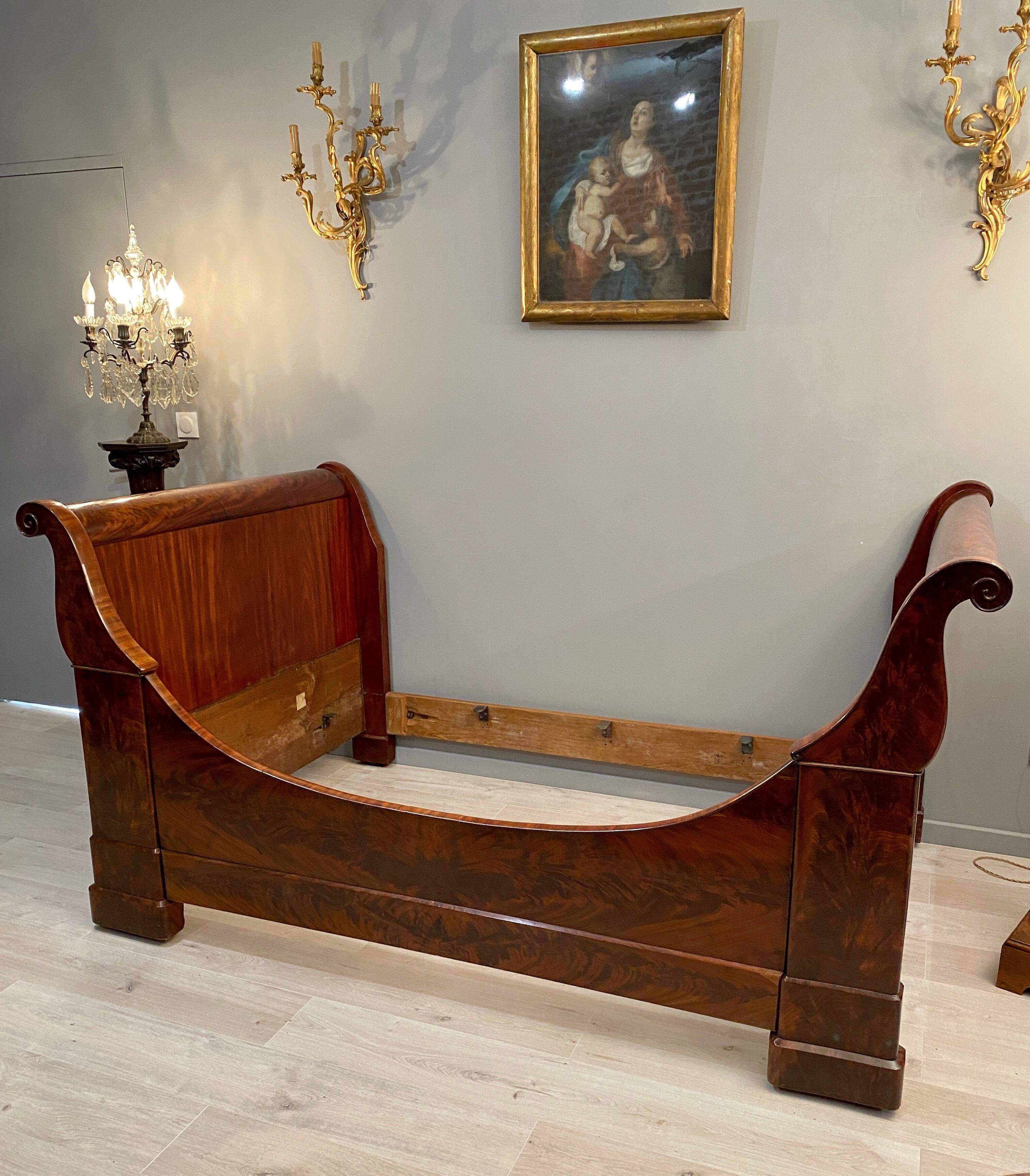Mahogany Rest Bed Flame of the Louis Philippe XIXth century