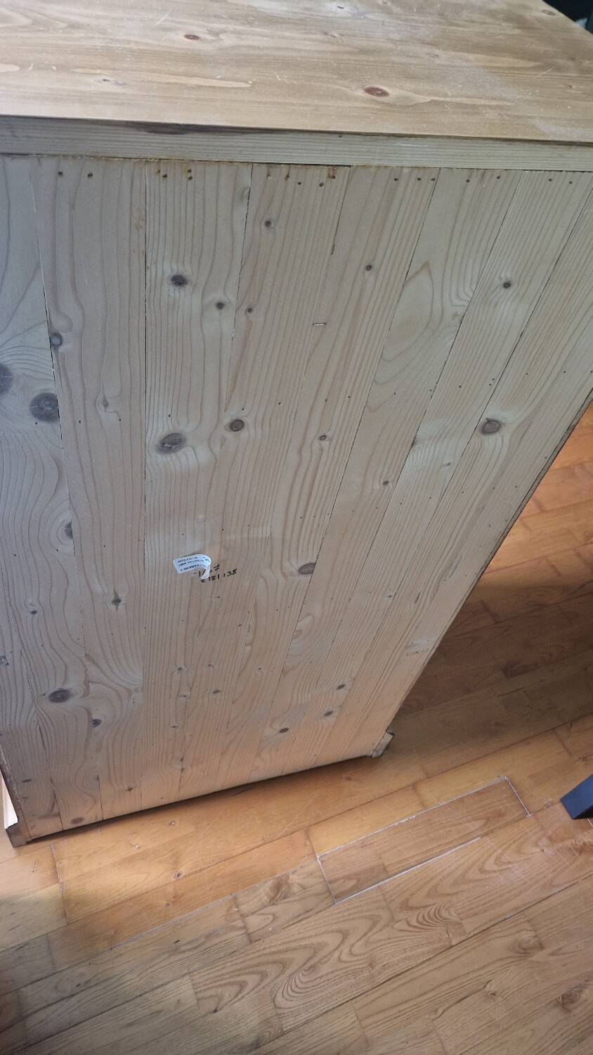 Chest of drawers with 6 drawers