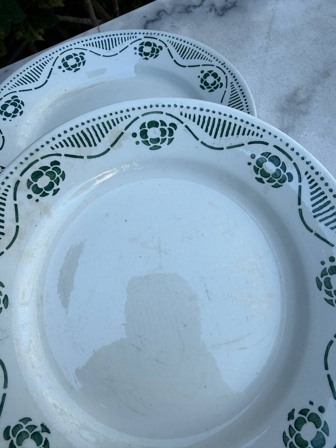 Set of 8 flat plates Creil and Montereau