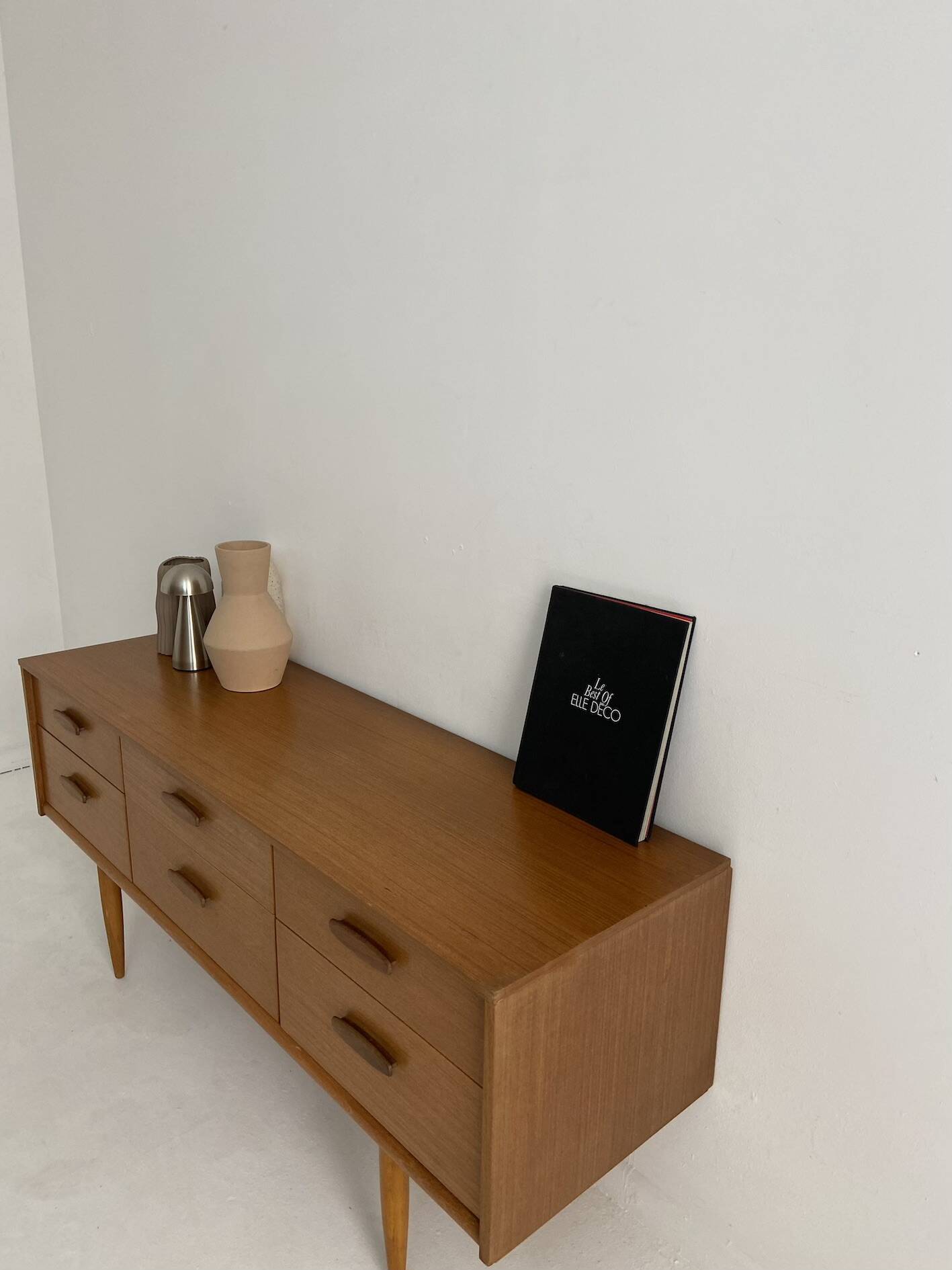 drawer enfilade