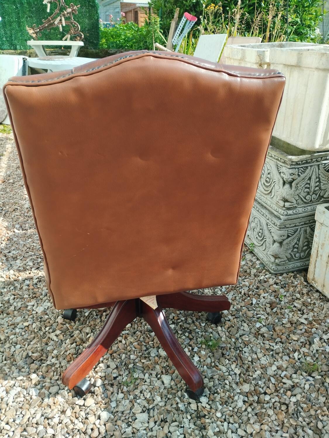 Chesterfield desk chair in antique leather