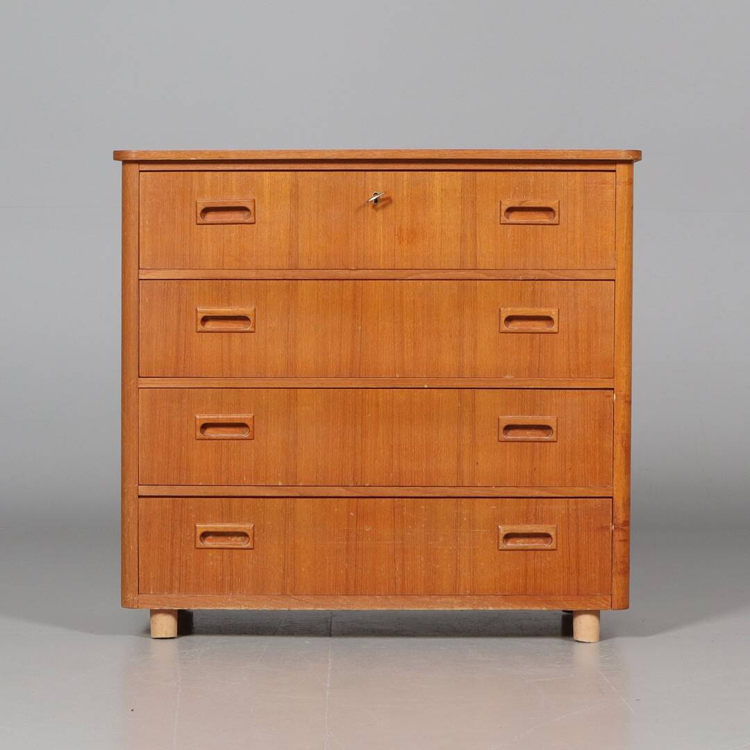 4-drawer chest of drawers in teak 1960 Denmark