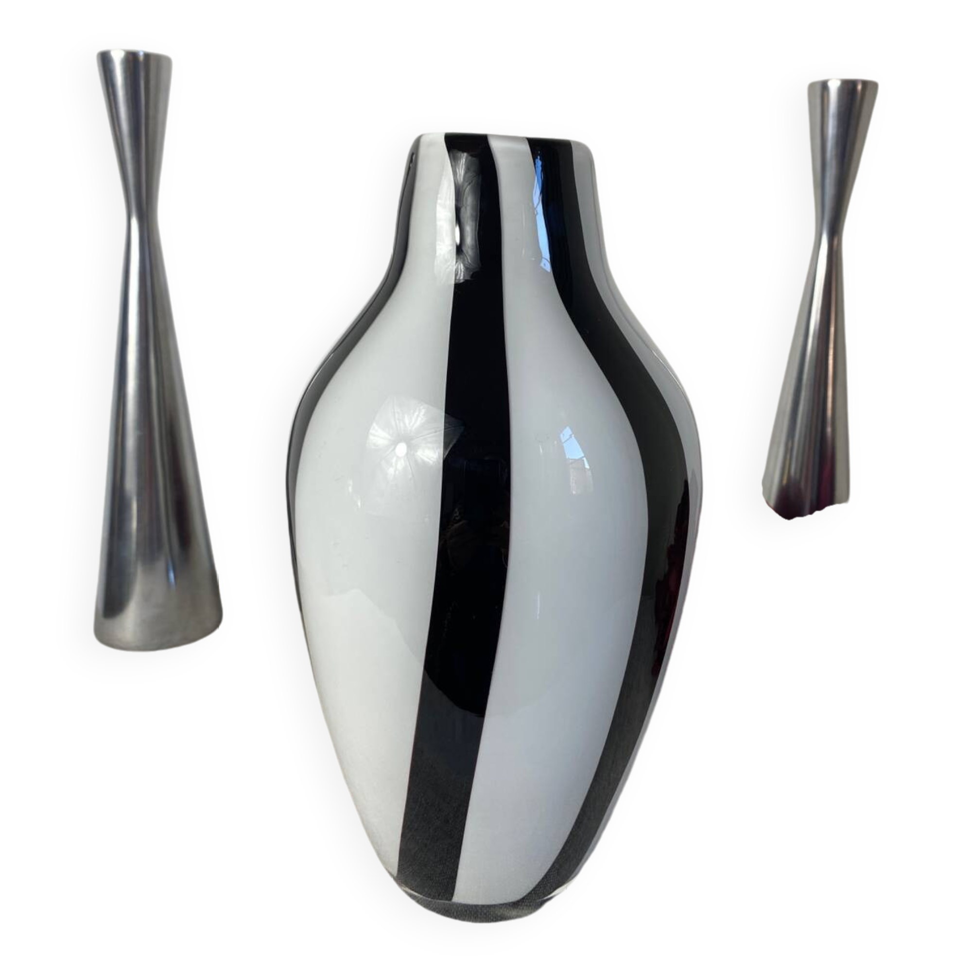 Designer two-tone glass vase