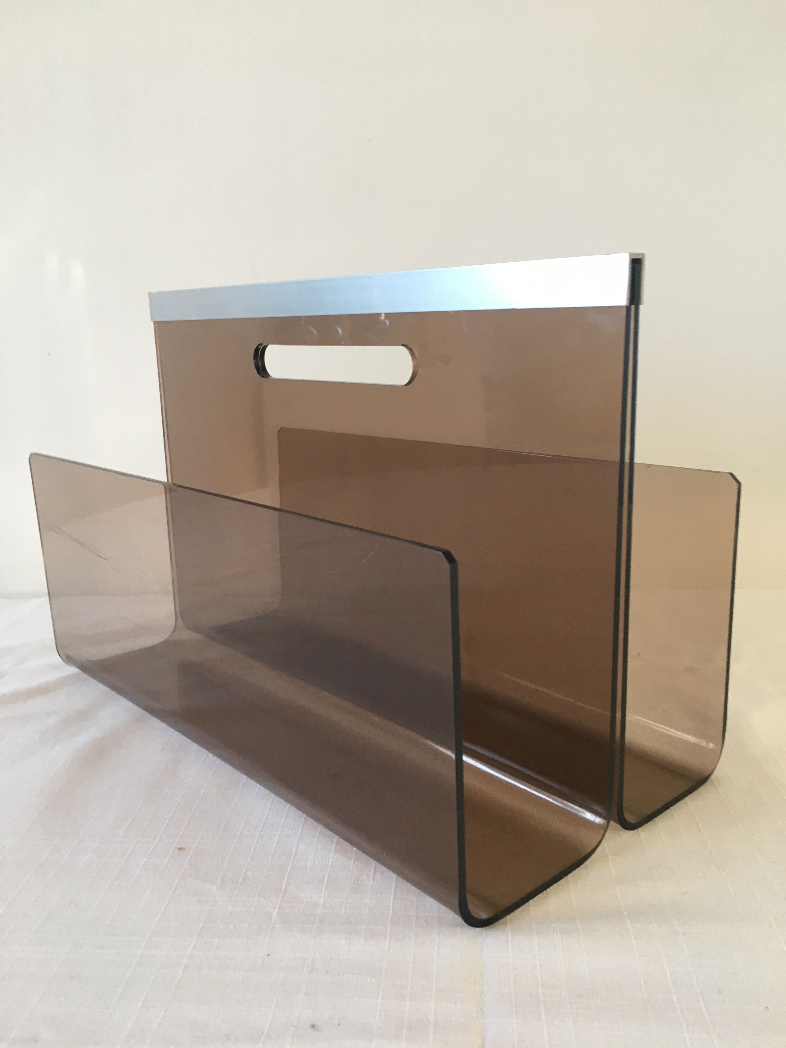 Review door Michel Dumas