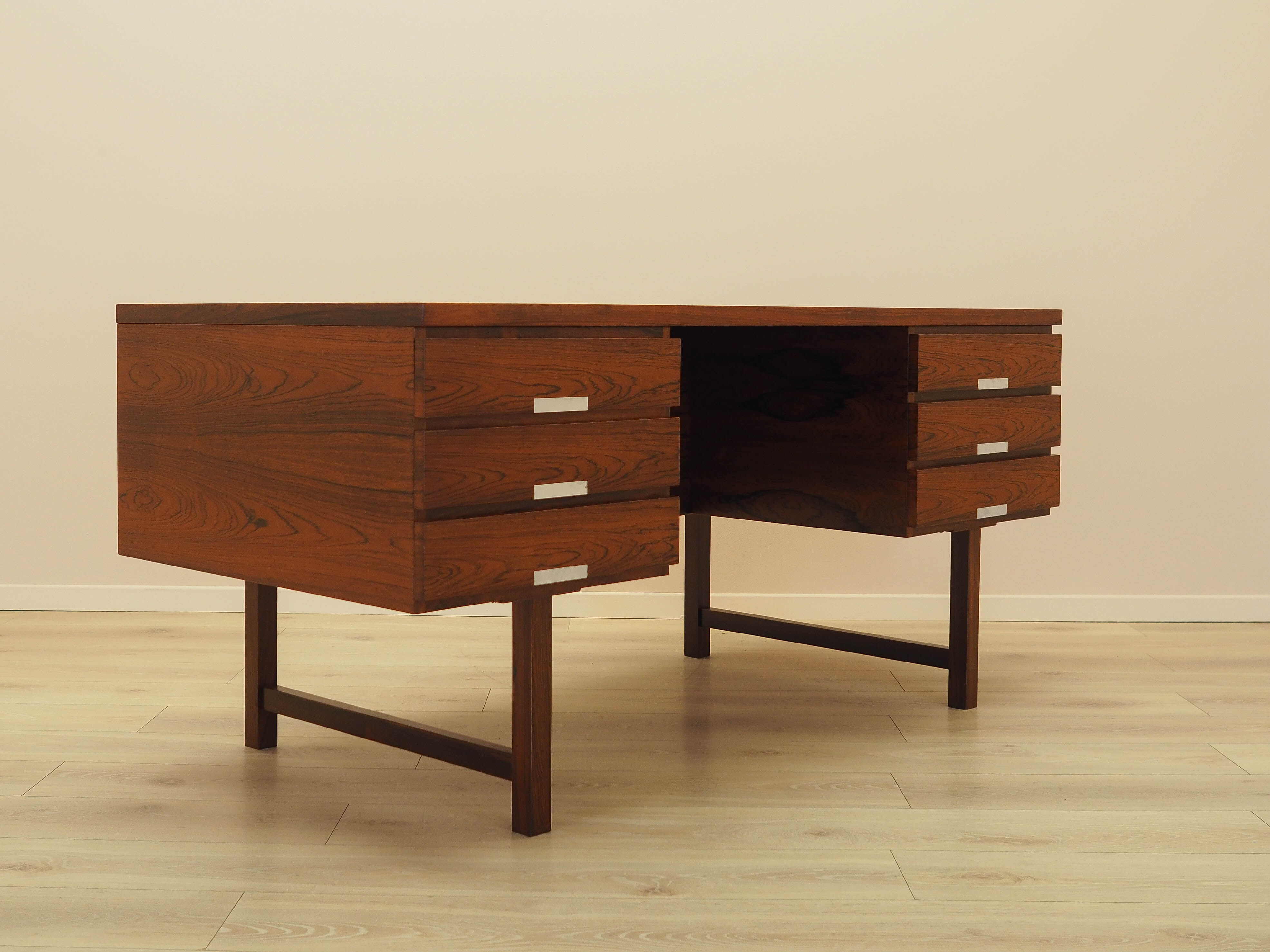 Rosewood desk, Danish design, 1970s, manufacturer: Eigil Petersens Møbelfab
