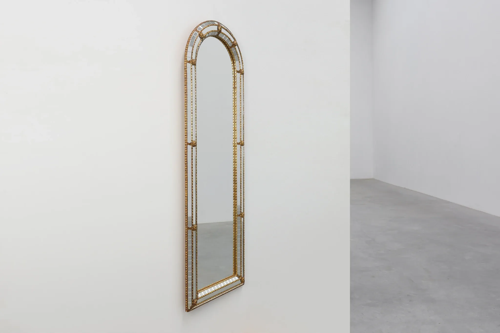 Venetian Style Arched Mirror with Gilt Beaded and Glass Frame, Italy, 20th
