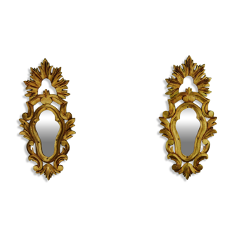 Paire de miroir bois doré.