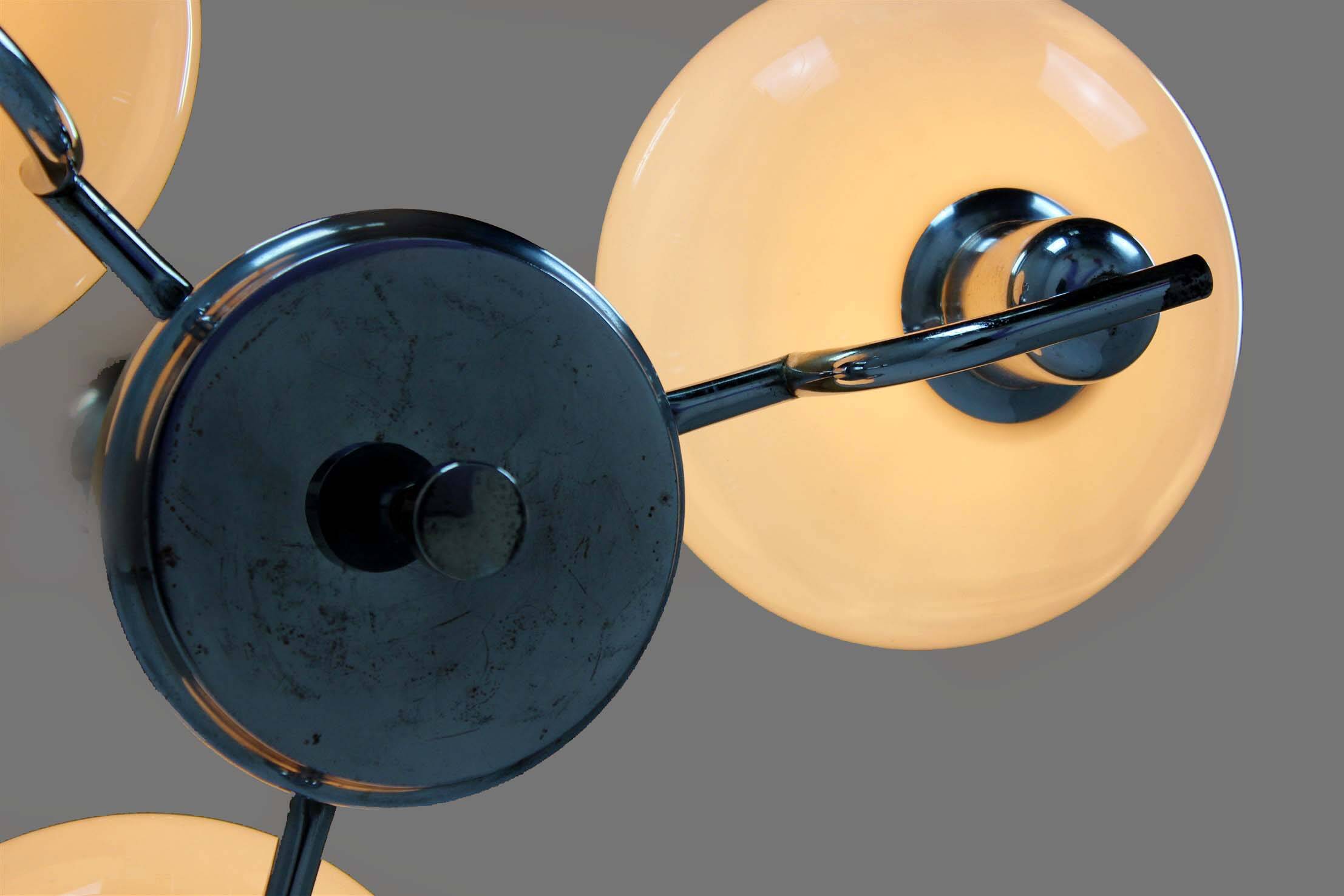 Lustre Art Déco Bauhaus chromé de Napako, ancienne Tchécoslovaquie, 1940