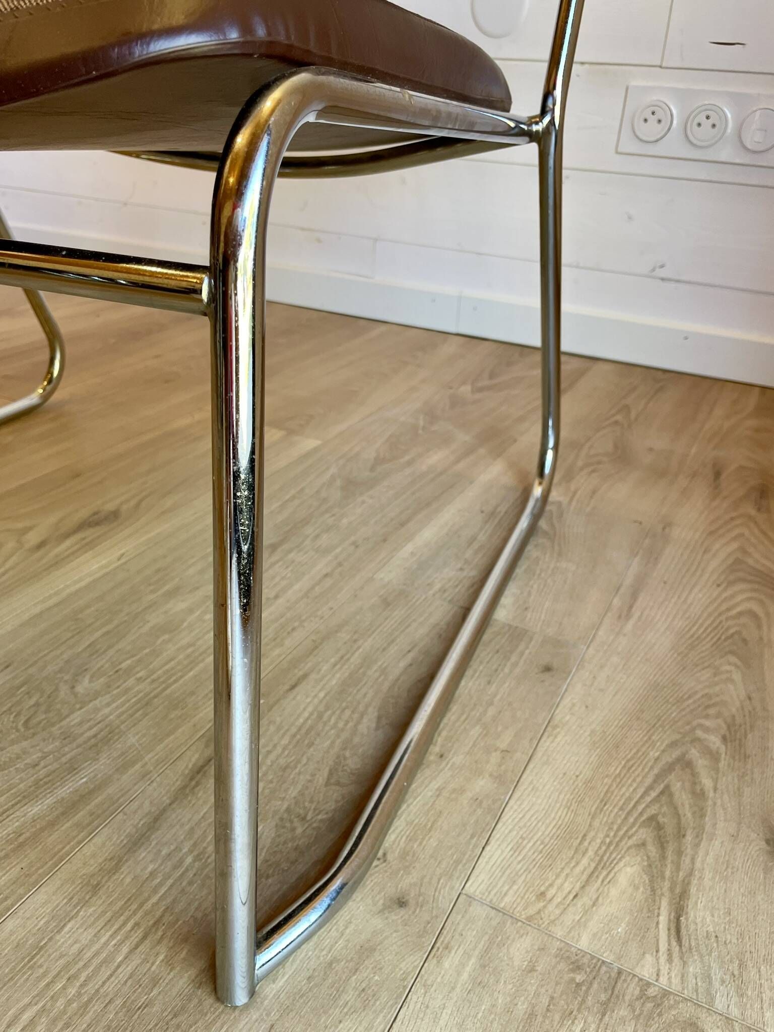 6 chrome sled armchairs Soudexvinyl brown vintage Skaï 70s