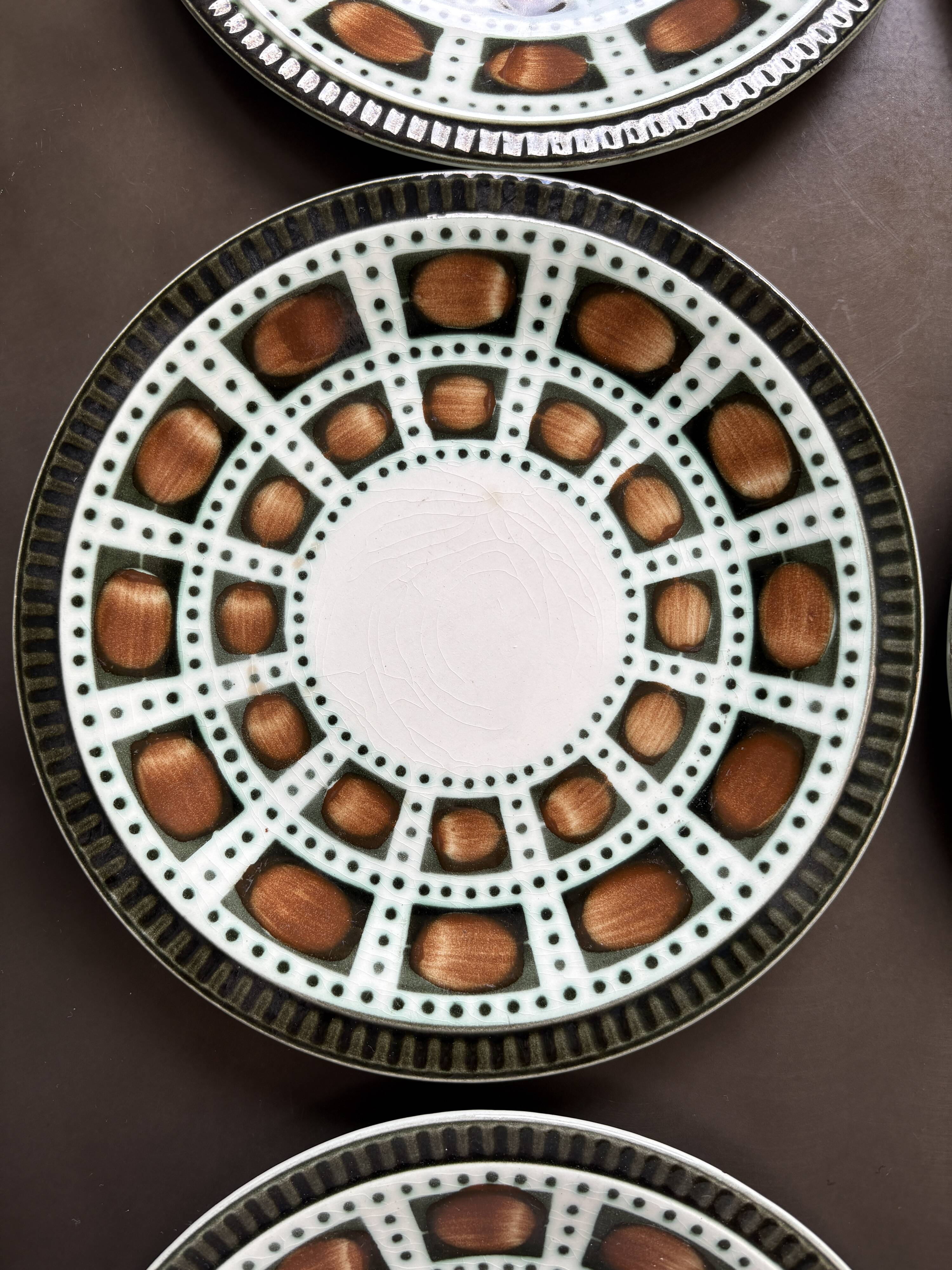 6 Assiettes à dessert vintage BOCH La Louvière