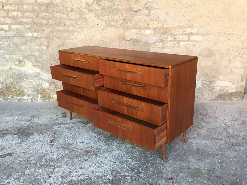 Scandinavian dresser teak 8 drawers Victor Wilkins for G-plan since 1960