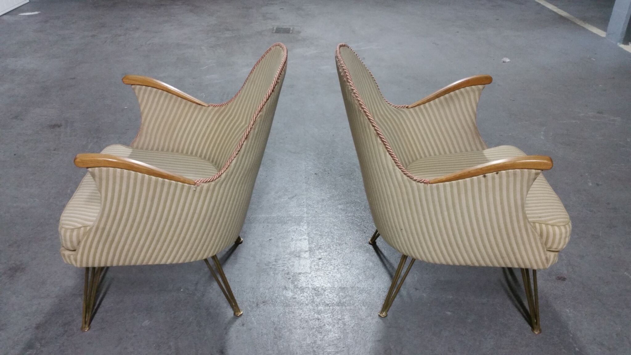 Paire de fauteuils années 50/60