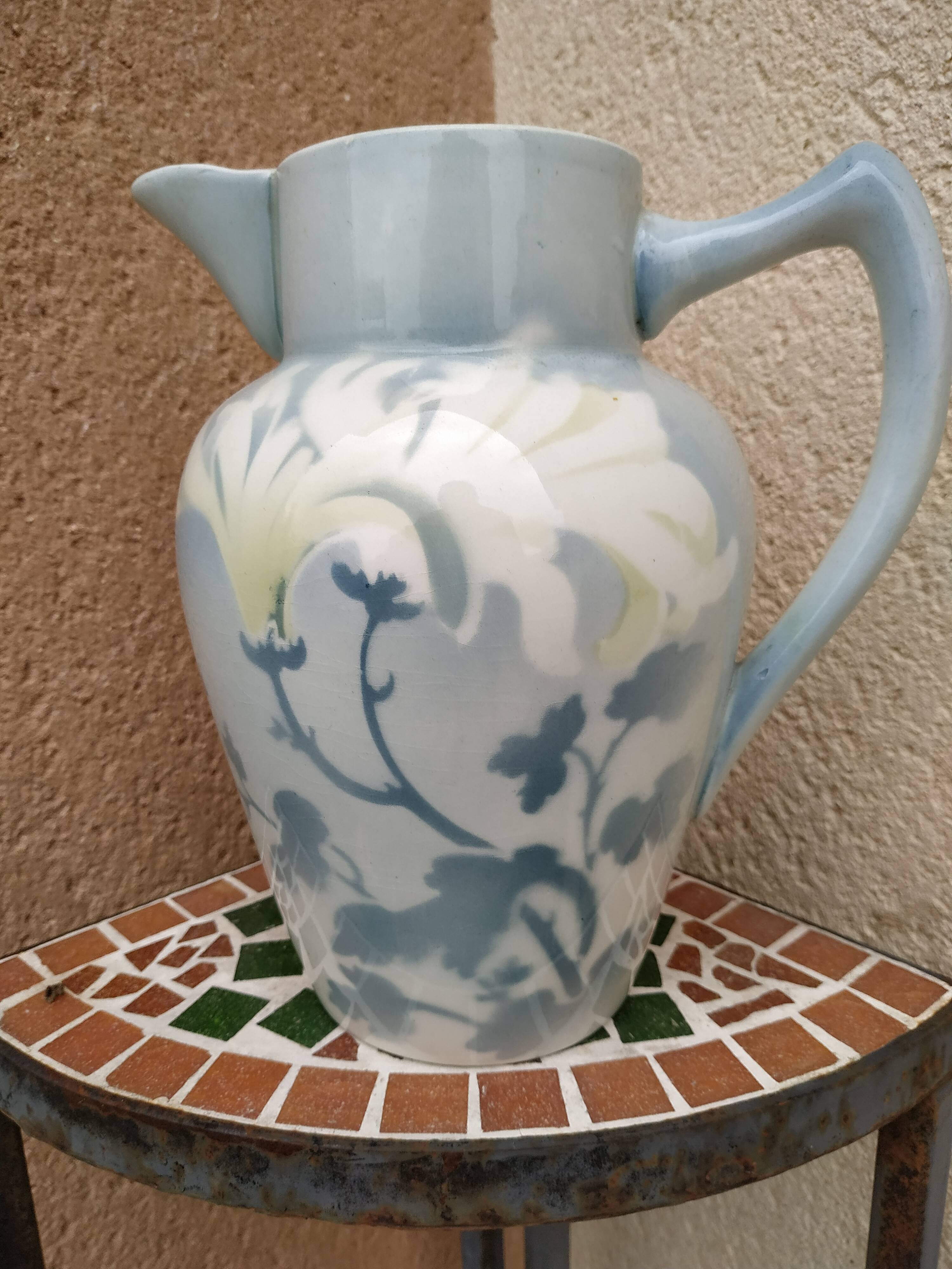 Pitcher with chrysanthemums Keller and Guerin Lunéville