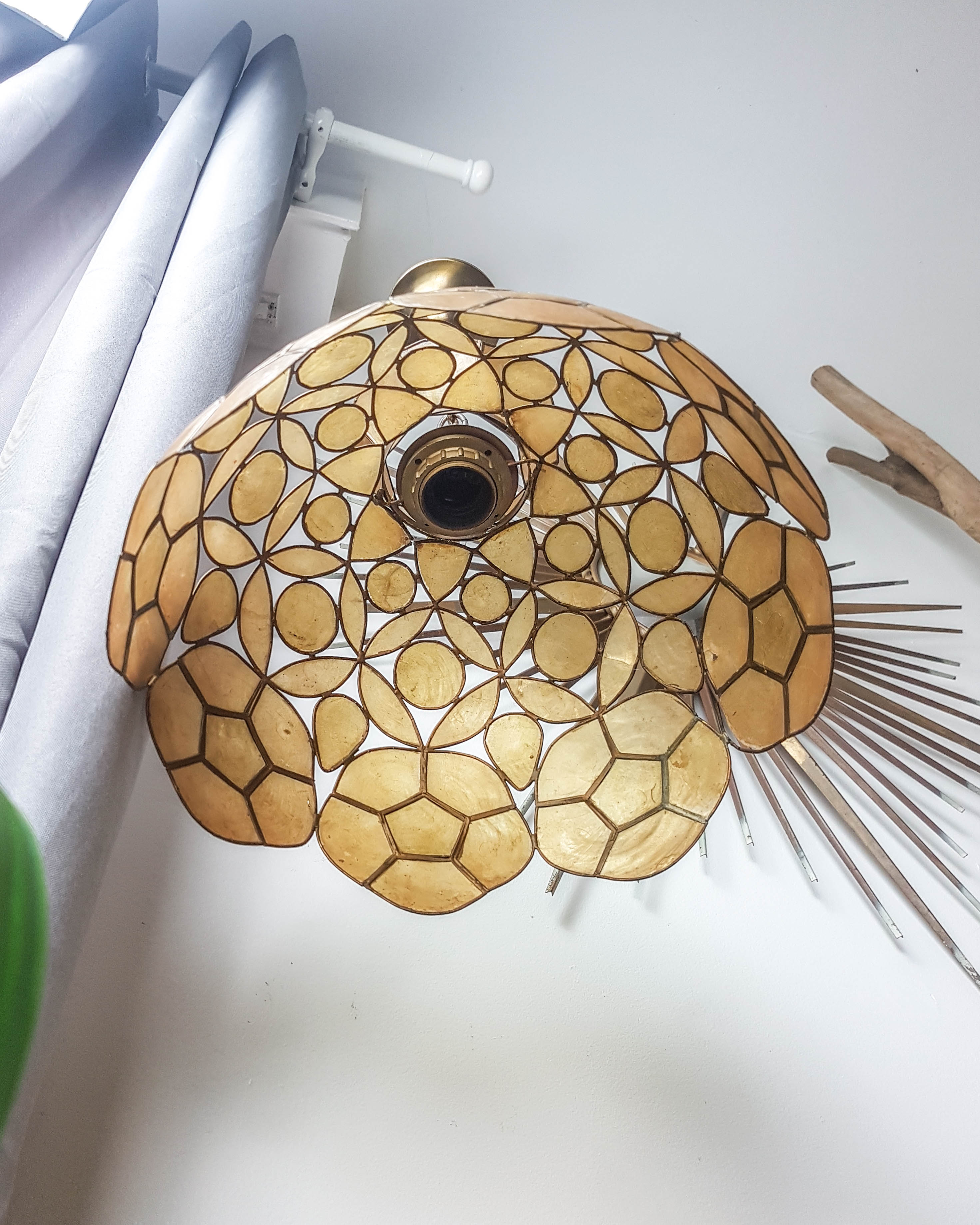 Hanging lamp