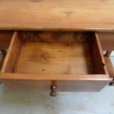 Antique sidetable