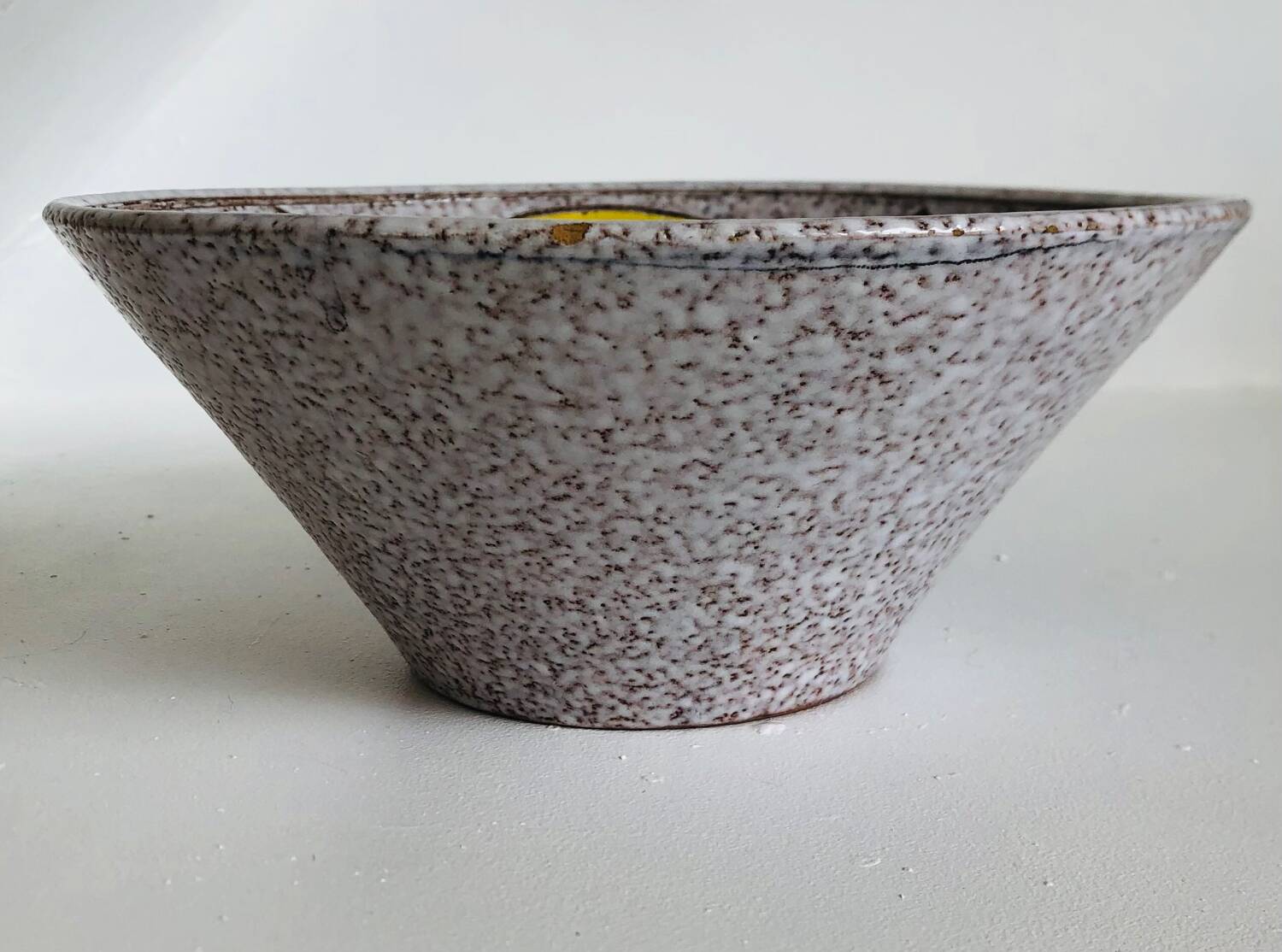 Trapezoidal vase by Fratelli Fanciullaci with plant decoration