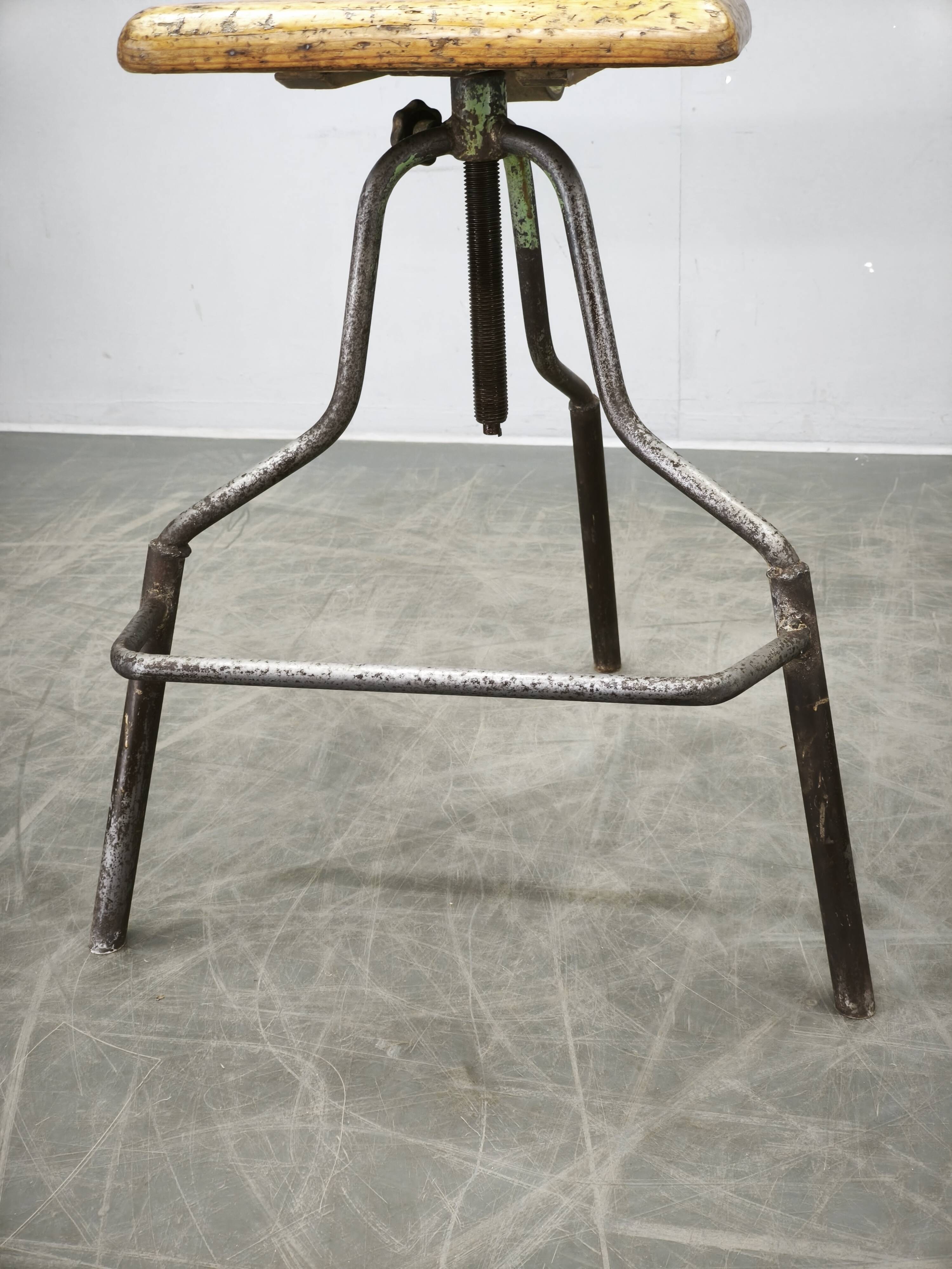 1940s Czechoslovak Industrial Height Adjustable Swivel Workshop Chair