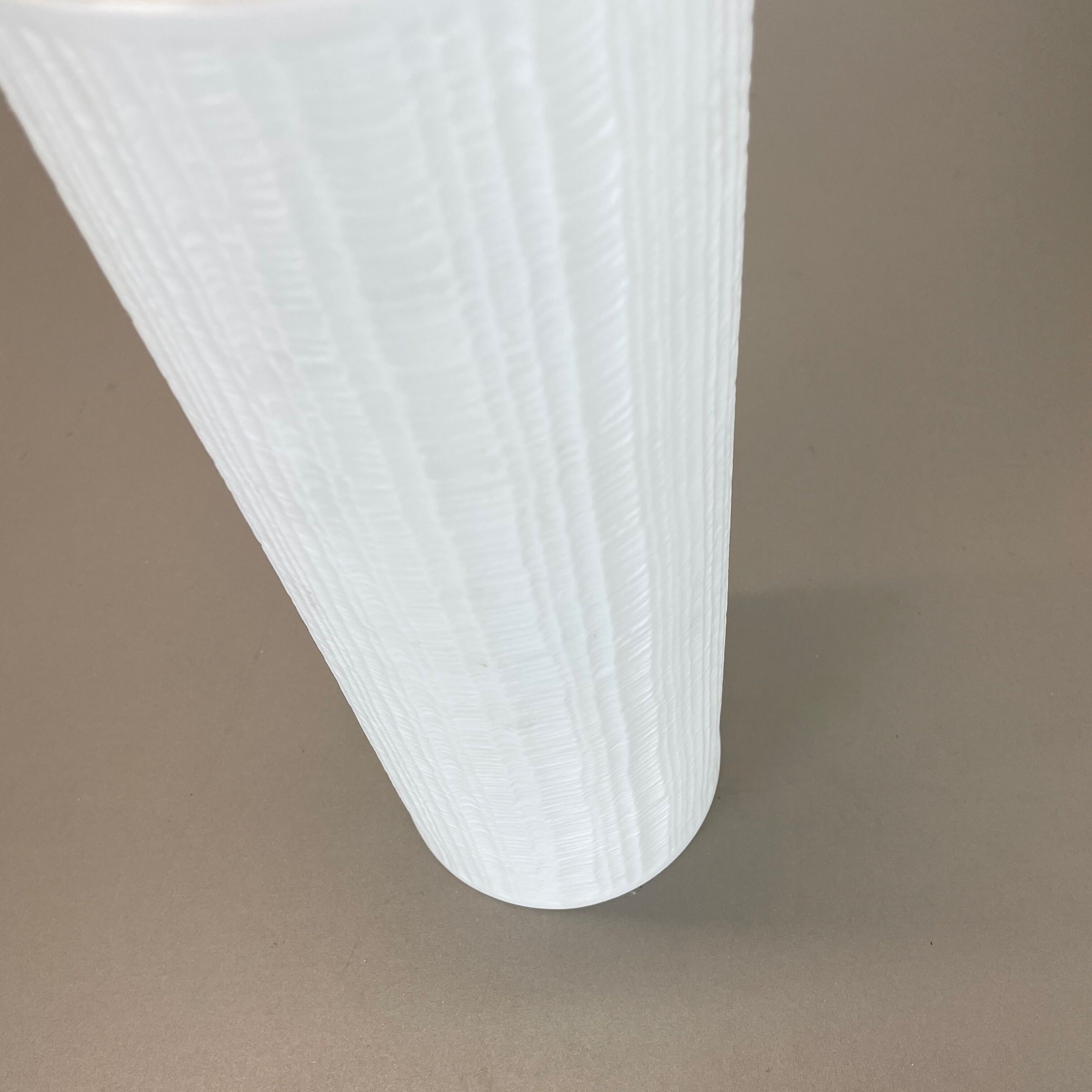 Large 32cm Op Art Vase Vase Heinrich Fuchs for Hutschenreuther, Germany, 1970s