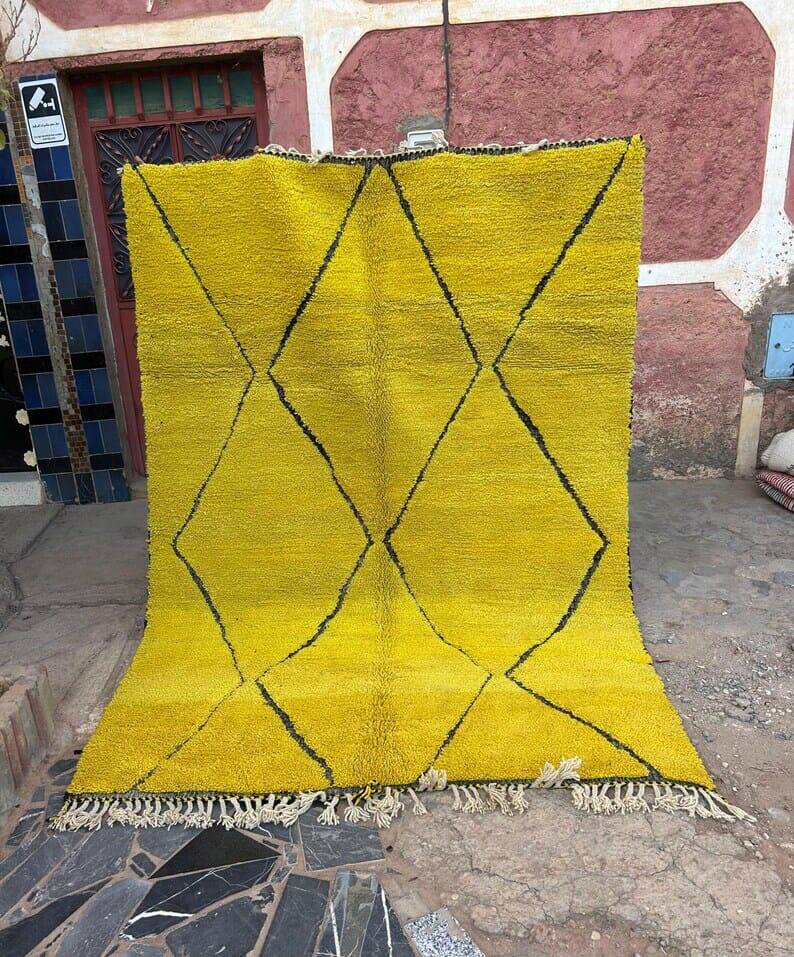 Handmade Moroccan rug from Oued Zem, size 150 x 350 cm, yellow