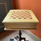 Sycamore and mahogany chess game box