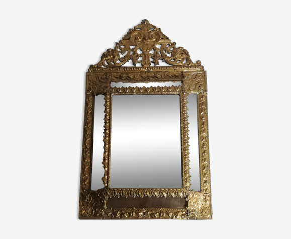 Miroir à parcloses Napoléon III en cuivre doré 48x80cm