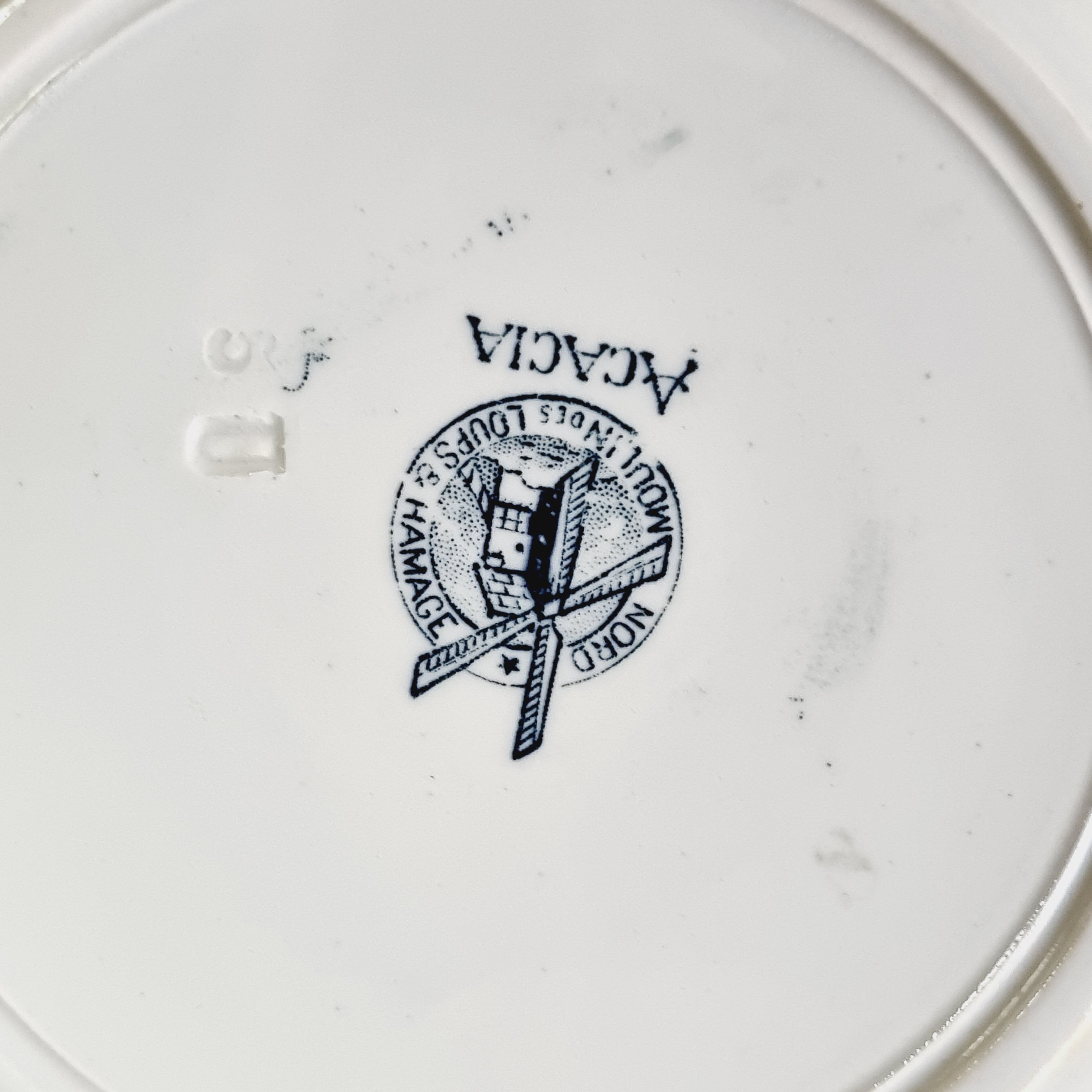 Set of 6 flat plates Moulin des Loups